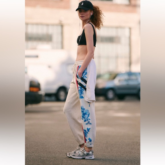 NWT free people print sprint finish pants - Picture 2 of 4